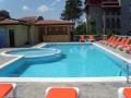 Piscine de lux din beton armat placate