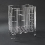 Standuri metalice de prezentare